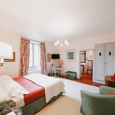 Bastide Rose Hotel Le Thor Exterior photo