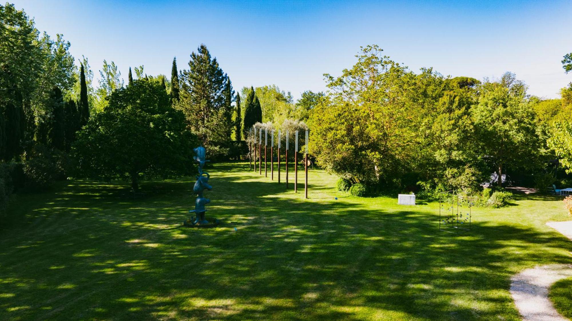 Bastide Rose Hotel Le Thor Exterior photo