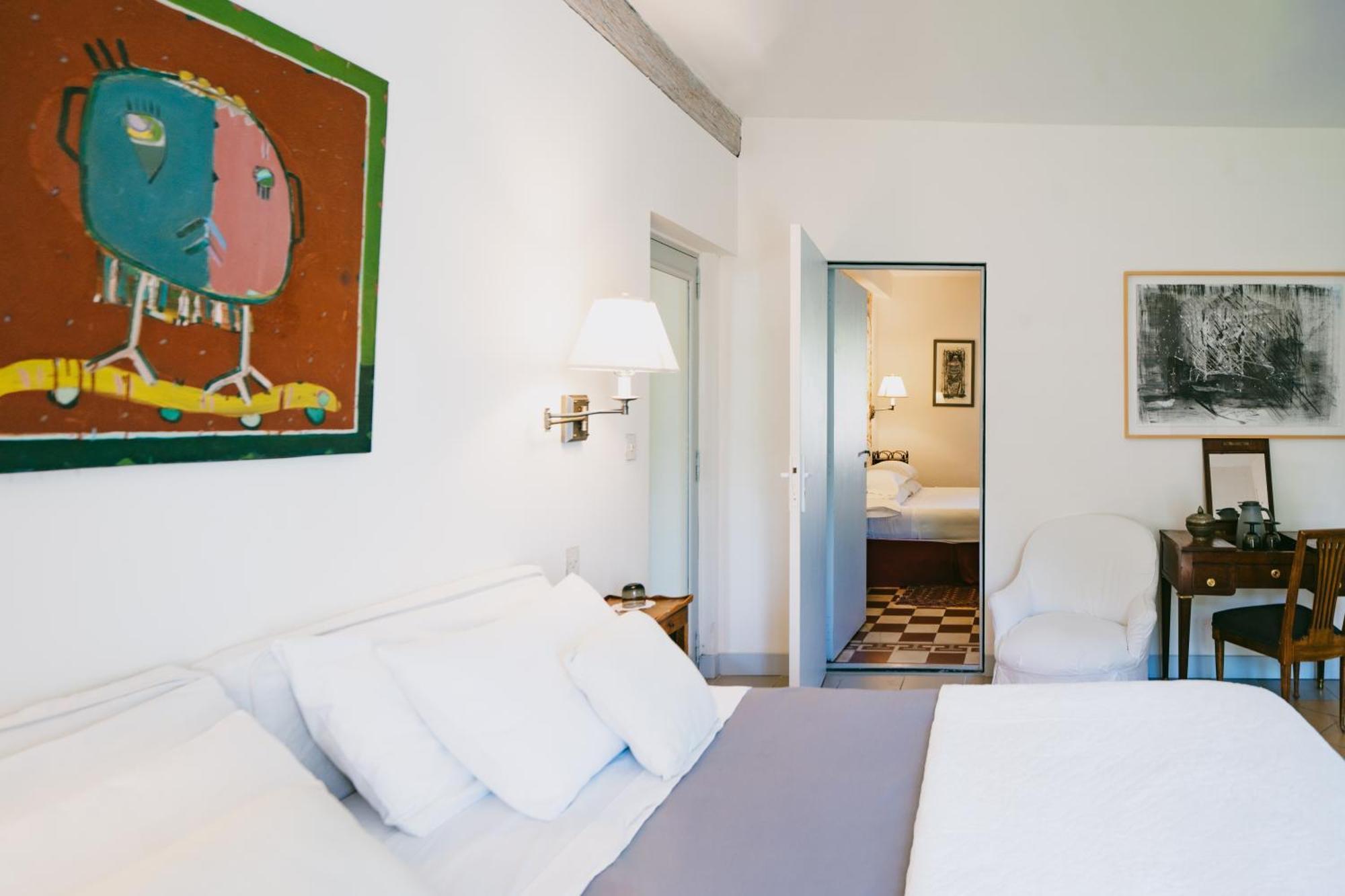Bastide Rose Hotel Le Thor Exterior photo