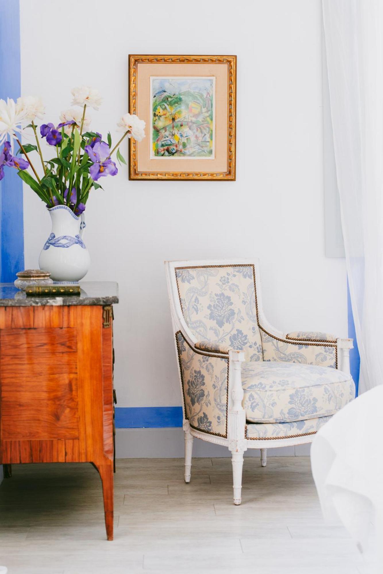 Bastide Rose Hotel Le Thor Exterior photo